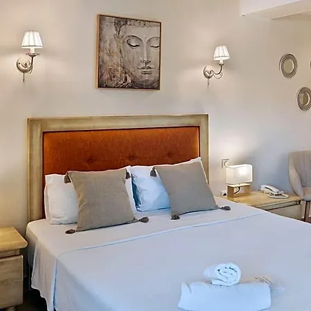 Romantica Hotell *