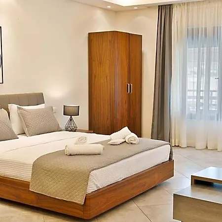 Romantica Hotell *