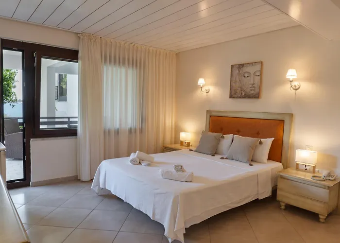 Romantica Hotel *